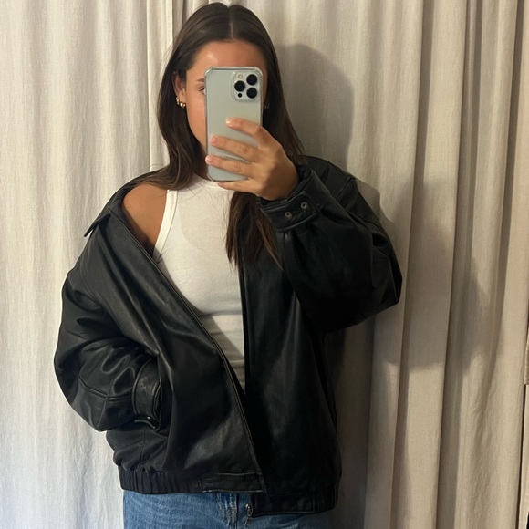 Other - Vintage leather bomber jacket